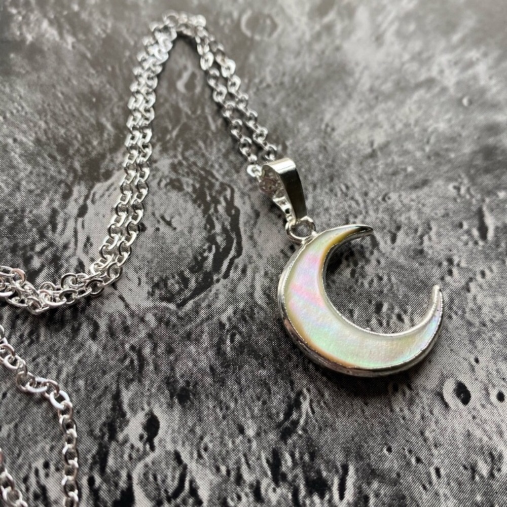 Carved Shell Crescent Moon Pendant Necklace - Picture 3 of 10